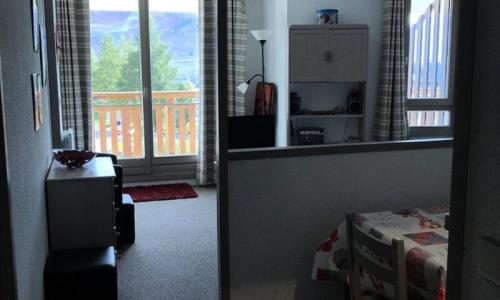 Rent in ski resort 2 room apartment 4 people (36m²) - La Résidence Christiania - Alpe d'Huez - Living room