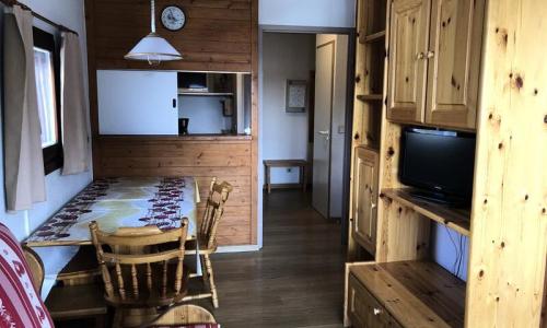 Rent in ski resort 2 room apartment 4 people (30m²) - La Résidence Christiania - Alpe d'Huez - Living room