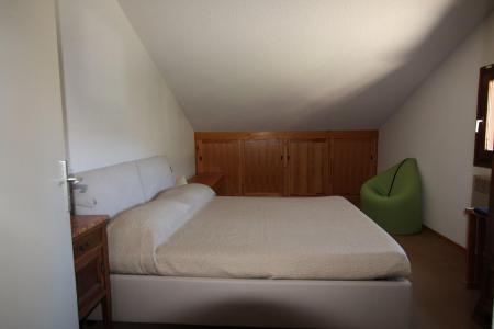 Vacaciones en montaña Apartamento 4 piezas para 6 personas (D09) - La Résidence Ferme d'Augustin - Montgenèvre - Habitación