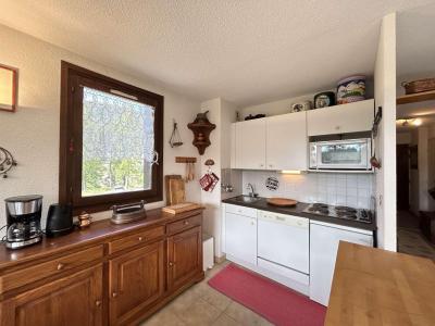 Vacances en montagne Appartement 3 pièces 6 personnes (111) - La Résidence Ferme d'Augustin - Montgenèvre - Coin cuisine