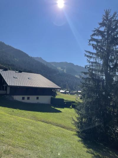 Vacaciones en montaña Estudio -espacio montaña- para 4 personas - La Résidence Forsythia - Châtel - Balcón