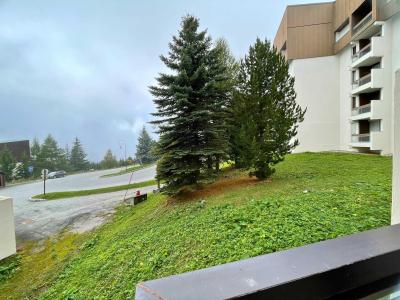 Vacanze in montagna Studio per 2 persone (4) - La Résidence Génépi - Les Menuires - Esteriore estate