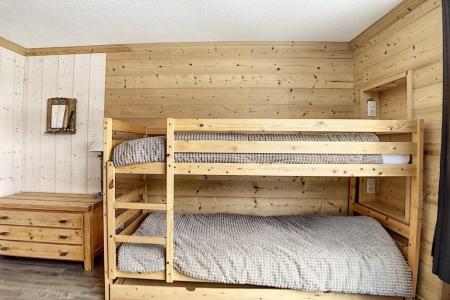 Holiday in mountain resort 2 room apartment 6 people (406) - La Résidence Grande Masse - Les Menuires - Bedroom
