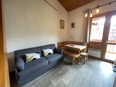 Holiday in mountain resort Studio mezzanine 4 people (431) - La Résidence Hameaux 1 - La Plagne - Living room