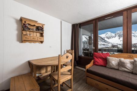 Holiday in mountain resort Studio sleeping corner 4 people (126) - La Résidence Home Club - Tignes - Living room