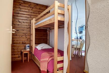Holiday in mountain resort 2 room apartment 5 people (009) - La Résidence l'Orée des Pistes - Les Menuires - Bedroom