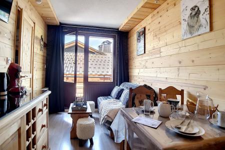 Vacanze in montagna Appartamento 2 stanze per 4 persone (018) - La Résidence l'Orée des Pistes - Les Menuires - Tavolo