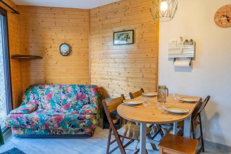 Vacaciones en montaña Apartamento 2 piezas para 6 personas (52) - La Résidence l'Oustal - Les Orres - Estancia