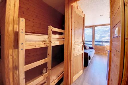 Holiday in mountain resort Studio sleeping corner 3 people (835) - La Résidence la Chavière - Les Menuires - Accommodation