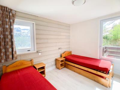 Vacaciones en montaña Apartamento cabina 3 piezas para 9 personas (06) - La Résidence la Tour du Lac - Tignes - Camas literas