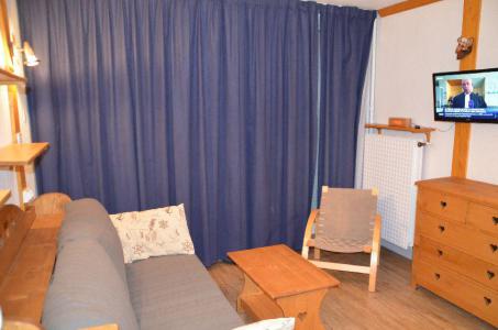 Holiday in mountain resort 2 room apartment 4 people (R38) - La Résidence Lac du Lou - Les Menuires - Living room