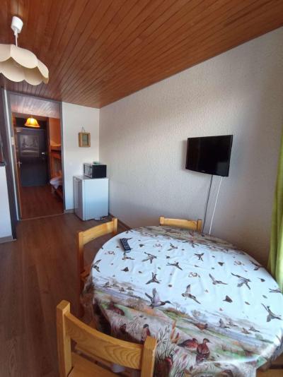 Vacances en montagne Studio coin montagne 4 personnes (1002) - La résidence Lauzet - Vars - Séjour