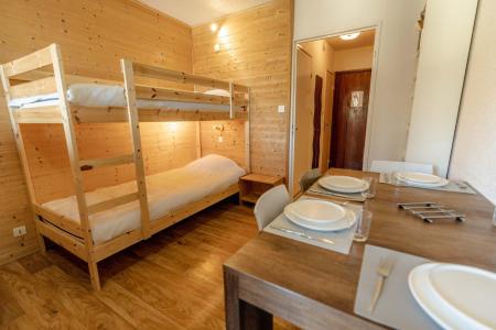 Holiday in mountain resort Studio sleeping corner 4 people (103) - La Résidence le 1650 - Les Orres - Bedroom