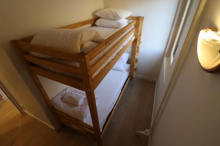 Urlaub in den Bergen 2-Zimmer-Holzhütte für 4 Personen (921) - La Résidence le Bec Rouge - Tignes - Schlafzimmer