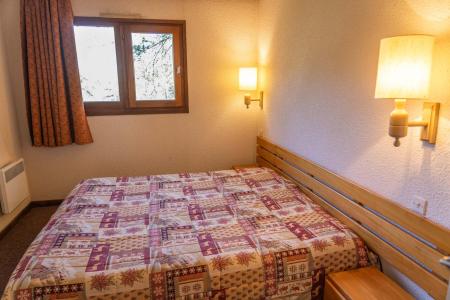 Vakantie in de bergen Appartement 2 kamers 5 personen (B303) - La Résidence le Belvédère - Les Orres - Kamer