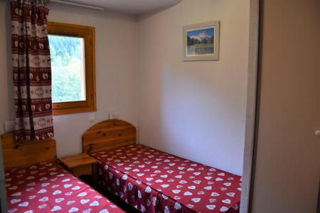 Holiday in mountain resort 3 room apartment 4 people (48) - La Résidence le Blanchot - Pralognan-la-Vanoise - Bedroom