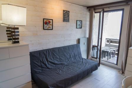 Holiday in mountain resort Studio sleeping corner 4 people (505) - La Résidence le Boussolenc - Les Orres - Living room