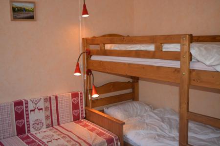 Holiday in mountain resort 3 room apartment 6 people (GB880-2) - La Résidence le Danay - Le Grand Bornand - Bunk beds