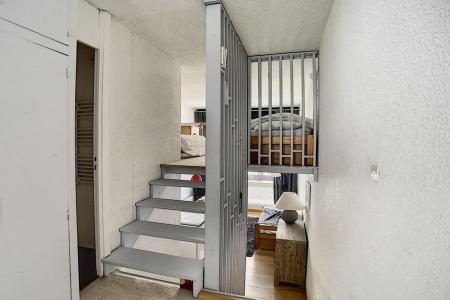 Vacances en montagne Appartement 2 pièces mezzanine 6 personnes (1025) - La Résidence le Danchet - Les Menuires - Escalier