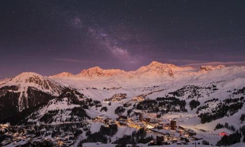 Wynajem na narty La Résidence Le France - La Plagne - Na zewnątrz latem