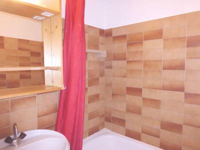 Holiday in mountain resort 2 room apartment 5 people (LACD02R) - La Résidence le Lac Blanc - Méribel-Mottaret - Bathroom