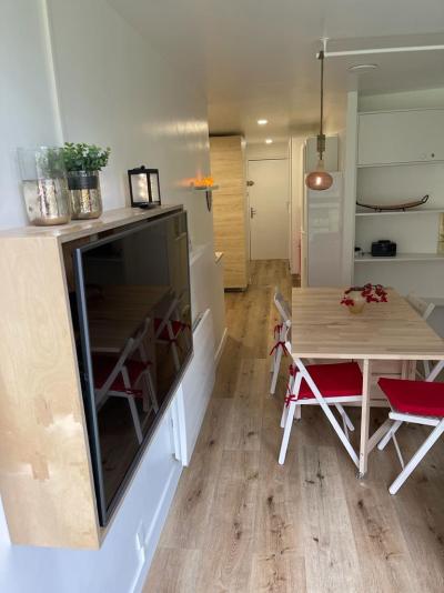 Vacaciones en montaña Estudio 2-4 personas (112) - La Résidence le Miravidi - Les Arcs - Estancia