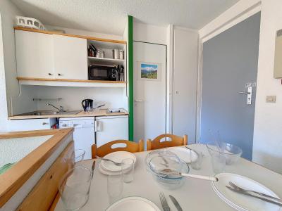 Vacanze in montagna Appartamento 2 stanze per 4 persone (715) - La Résidence le Necou - Les Menuires - Soggiorno