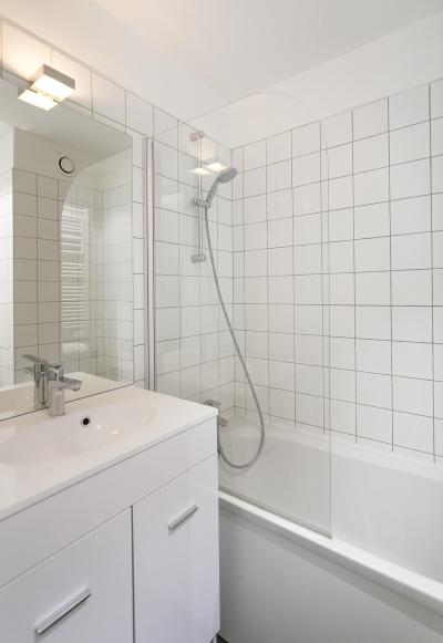 Vacanze in montagna Appartamento 3 stanze per 8 persone (828) - La Résidence le Thuria - Les Arcs - Vasca da bagno