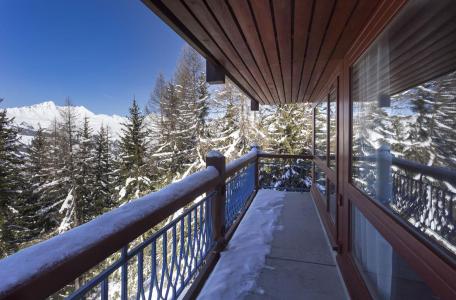 Holiday in mountain resort La Résidence le Thuria - Les Arcs - Terrace