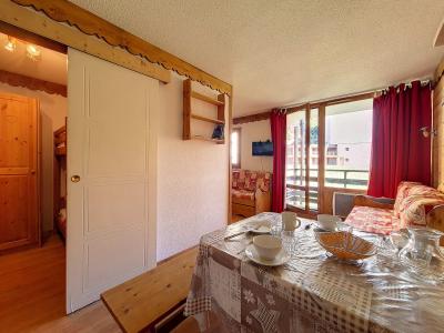 Urlaub in den Bergen 2-Zimmer-Appartment für 4 Personen (421) - La Résidence le Villaret - Les Menuires - Wohnzimmer