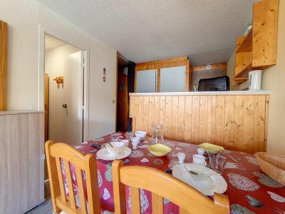 Vacaciones en montaña Apartamento cabina para 4 personas (426) - La Résidence le Villaret - Les Menuires - Alojamiento