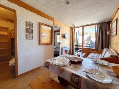 Vacanze in montagna Appartamento 2 stanze con cabina per 5 persone (109) - La Résidence le Villaret - Les Menuires - Soggiorno