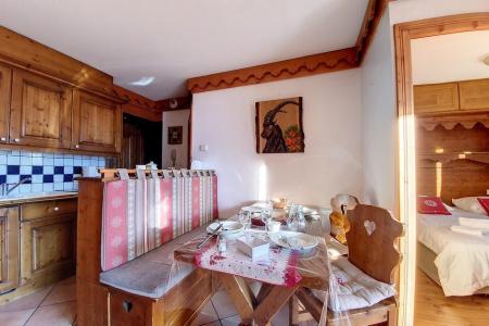 Vacanze in montagna Appartamento 3 stanze per 6 persone (002D) - La Résidence les Alpages de Reberty - Les Menuires - Soggiorno
