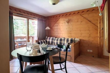 Vakantie in de bergen Appartement 2 kamers 4 personen (004A) - La Résidence les Alpages de Reberty - Les Menuires - Woonkamer