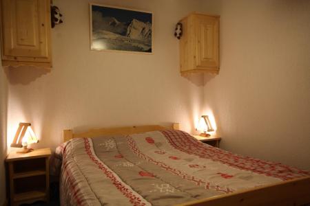 Urlaub in den Bergen 2-Zimmer-Appartment für 6 Personen (2) - La Résidence les Arolles - La Rosière - Schlafzimmer
