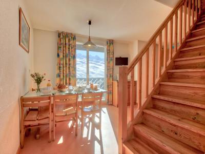 Vacaciones en montaña Apartamento 3 piezas para 6 personas - La Résidence Les Balcons du Soleil - Peyragudes - Escalera