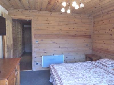 Urlaub in den Bergen 3-Zimmer-Appartment für 6 Personen (40) - La Résidence les Brimbelles - Méribel - Schlafzimmer