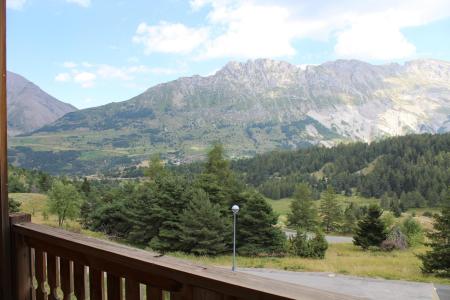 Skiverleih La Résidence les Chaumettes - Superdévoluy - Draußen im Sommer