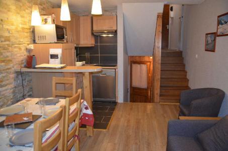 Vacanze in montagna Appartamento su due piani 2 stanze per 6 persone (301) - La Résidence les Evons - Les Menuires - Alloggio