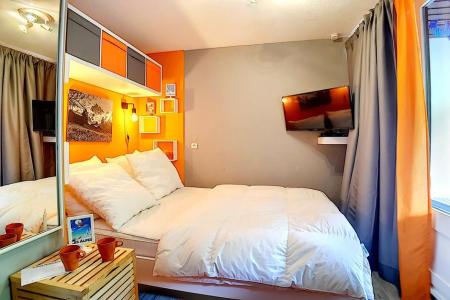 Holiday in mountain resort Studio sleeping corner 2 people (409) - La Résidence les Gentianes - Les Menuires - Bedroom