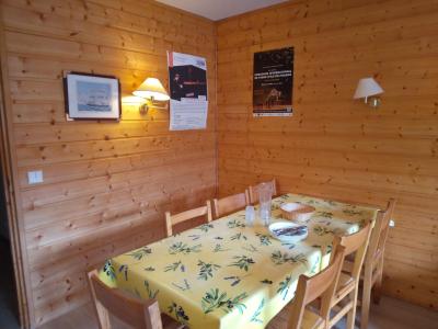 Urlaub in den Bergen 3-Zimmer-Appartment für 7 Personen (537) - La Résidence les Glaciers 3 - La Plagne - Wohnzimmer