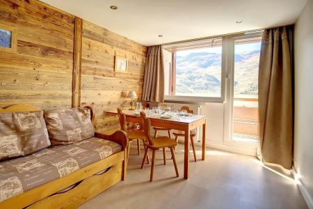 Holiday in mountain resort 2 room duplex apartment 5 people (C14) - La Résidence les Lauzes - Les Menuires - Living room
