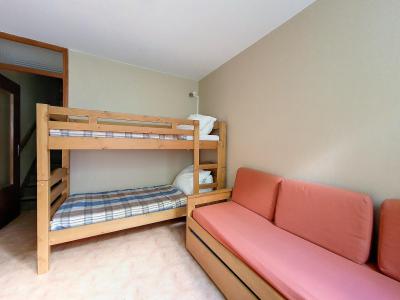 Wakacje w górach Apartament duplex 2 pokojowy 6 osób (C8) - La Résidence les Lauzes - Les Menuires - Pokój gościnny