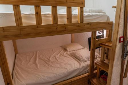 Holiday in mountain resort Studio sleeping corner 6 people (706) - La Résidence les Orrianes des Blés - Les Orres - Bedroom