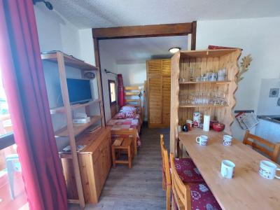 Holiday in mountain resort 2 room apartment 4 people (E179) - La Résidence les Pléiades - Les 2 Alpes - Accommodation