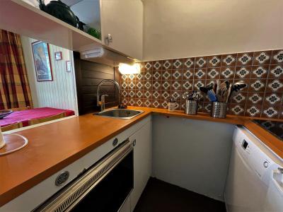 Holiday in mountain resort 2 room apartment 4 people (B316) - La Résidence les Soldanelles - Les Menuires - Kitchenette