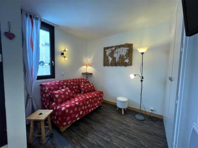 Holiday in mountain resort Studio 2 people (217) - La Résidence les Soldanelles - Les Menuires - Living room