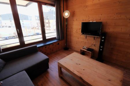 Holiday in mountain resort 2 room apartment 6 people (B05) - La Résidence les Tufs - Tignes - Living room