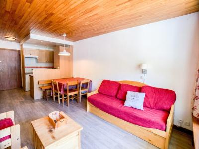 Holiday in mountain resort 2 room apartment sleeping corner 6 people (A18) - La Résidence les Tufs - Tignes - Living room