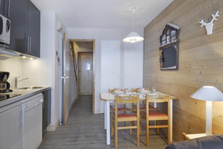 Vacaciones en montaña Apartamento 2 piezas para 5 personas (520) - La Résidence Licorne - La Plagne - Estancia